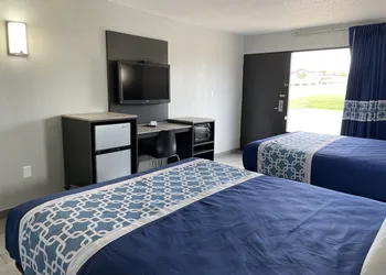 Executive Inn hotel thumbnail 4