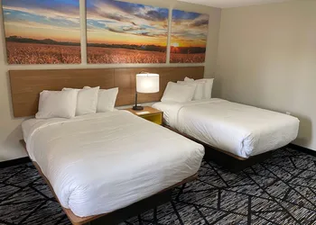 Days Inn by Wyndham Lake Charles hotel thumbnail 5