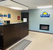Days Inn by Wyndham Plymouth hotel detail image 3