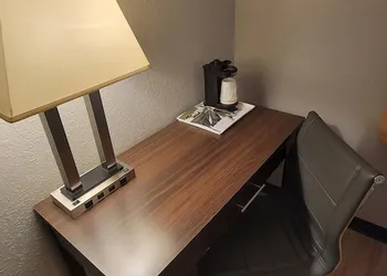 Days Inn by Wyndham Sheridan hotel thumbnail 7