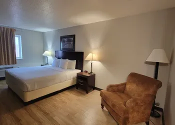 Days Inn by Wyndham Sheridan hotel thumbnail 8
