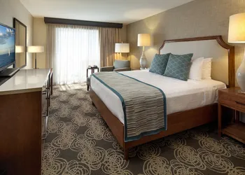 Redondo Beach Hotel, Tapestry Collection by Hilton hotel thumbnail 6