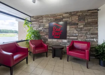 Red Roof Inn Kenly – I-95 hotel thumbnail 2