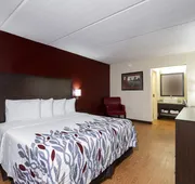 Red Roof Inn Kenly – I-95 hotel detail image 5