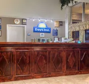 Days Inn by Wyndham Leesville hotel detail image 4