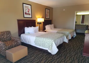 Days Inn by Wyndham Leesville hotel thumbnail 5