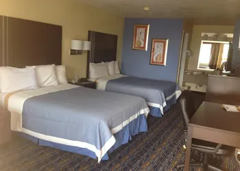 Days Inn by Wyndham Near Seaworld San Antonio hotel thumbnail 4