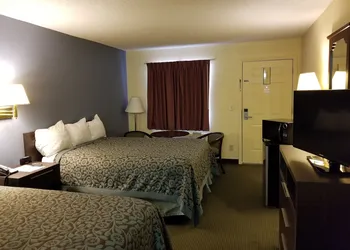 Days Inn by Wyndham Camilla hotel thumbnail 8