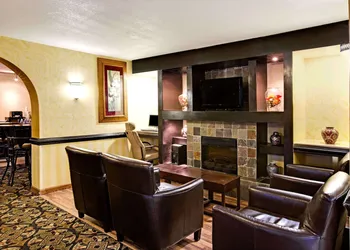 Days Inn by Wyndham Charlotte/Woodlawn Near Carowinds hotel thumbnail 2