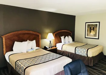 Days Inn by Wyndham Charlotte/Woodlawn Near Carowinds hotel thumbnail 4