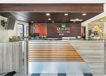 Quality Inn & Suites Sacramento Downtown Area hotel thumbnail 3