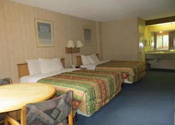 Grand Park Inn Anaheim Maingate hotel thumbnail 2