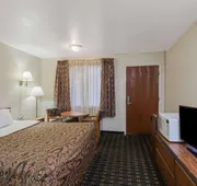 Grand Park Inn Anaheim Maingate hotel detail image 3