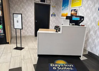 Days Inn & Suites by Wyndham Wausau hotel thumbnail 5