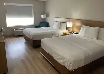 Days Inn by Wyndham Dallas Garland West hotel thumbnail 5