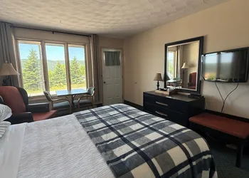 Kelly's View Motel hotel thumbnail 5
