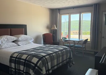 Kelly's View Motel hotel thumbnail 8