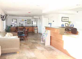 Days Inn & Suites by Wyndham Needles hotel thumbnail 2