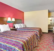 Days Inn by Wyndham Elizabeth City hotel detail image 5