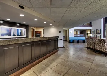 Sonesta Essential Houston Hobby Airport hotel thumbnail 3