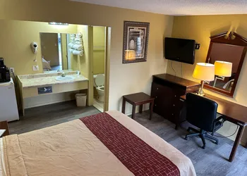 Wye Motel hotel thumbnail 2
