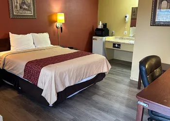 Wye Motel hotel thumbnail 3