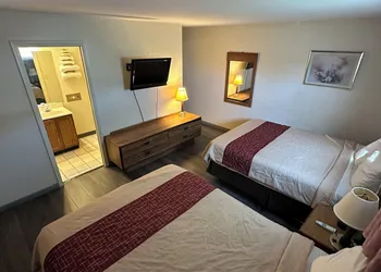 Wye Motel hotel thumbnail 7