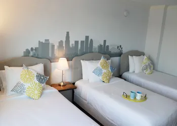 Hometel Suites - Los Angeles (Koreatown) hotel thumbnail 8