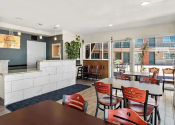 Americas Best Value Inn & Suites Flagstaff hotel thumbnail 2