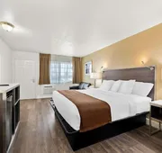 Americas Best Value Inn & Suites Flagstaff hotel detail image 4