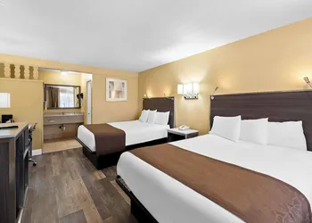 Americas Best Value Inn & Suites Flagstaff hotel thumbnail 5