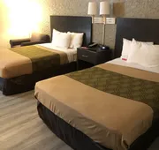 Econo Lodge Metro hotel detail image 7