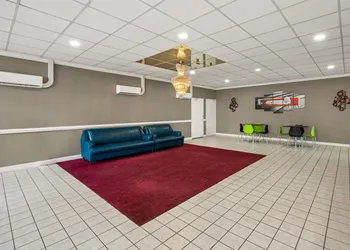 Americas Best Value Inn Wilson hotel thumbnail 5