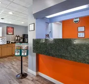 Econo Lodge Cortland Downtown hotel detail image 3