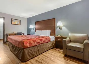 Econo Lodge Rock Hill Northeast hotel thumbnail 7