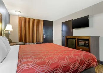 Econo Lodge Rock Hill Northeast hotel thumbnail 8