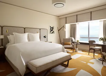 Four Seasons Hotel Miami hotel thumbnail 7