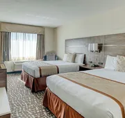 Evergreen Inn and Suites hotel detail image 7