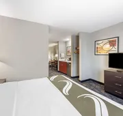 Quality Inn & Suites Lincoln North hotel detail image 3
