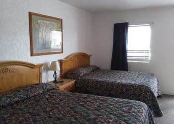 Circle S Lodge hotel thumbnail 7