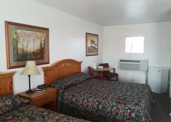 Circle S Lodge hotel thumbnail 8