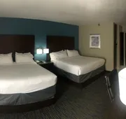 Holiday Inn Express Fayetteville- Univ of AR Area by IHG hotel detail image 4