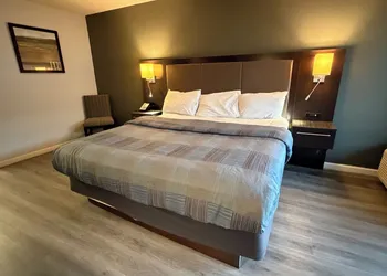 Wilkes-Barre Inn and Suites hotel thumbnail 5