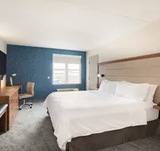 Holiday Inn Express & Suites Boston - Cambridge by IHG hotel detail image 5
