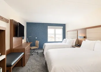 Holiday Inn Express & Suites Boston - Cambridge by IHG hotel thumbnail 7
