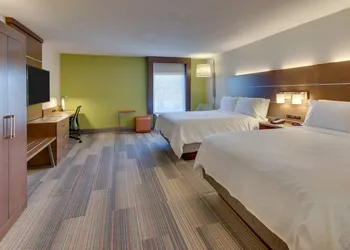 Holiday Inn Express & Suites Atlanta N-Perimeter Mall Area by IHG hotel thumbnail 7