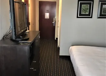 Comfort Inn & Suites Asheboro East hotel thumbnail 5