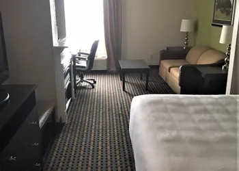 Comfort Inn & Suites Asheboro East hotel thumbnail 7