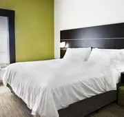 Holiday Inn Express & Suites Dayton-Huber Heights by IHG hotel detail image 4