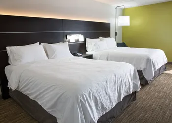Holiday Inn Express & Suites Dayton-Huber Heights by IHG hotel thumbnail 7
